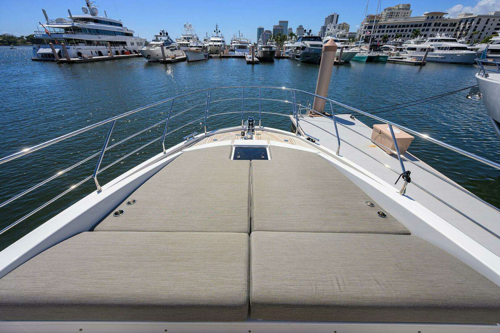 2019 Azimut S7 - Image 53