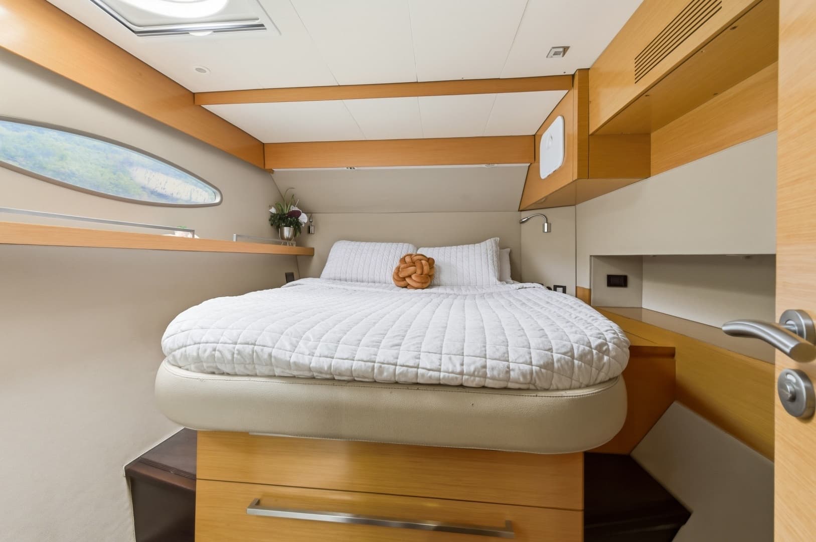 2013 Fountaine Pajot Sanya 57 - Image 47