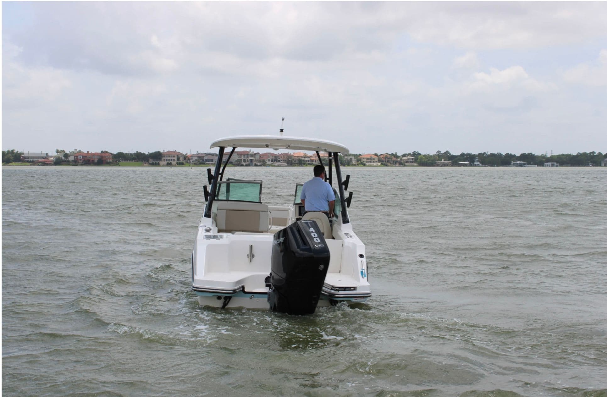 2026 Boston Whaler 240 Vantage - 7