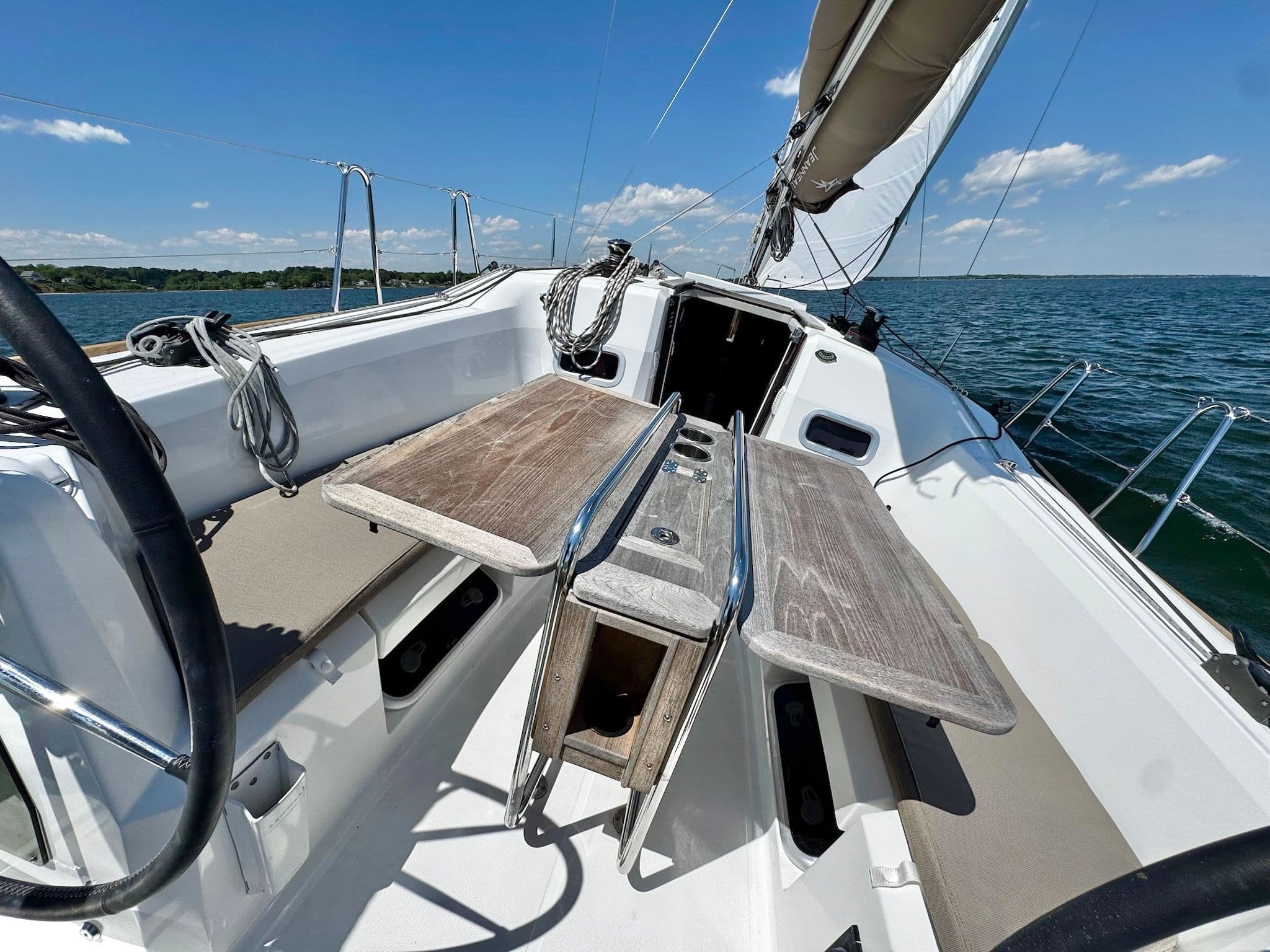 2019 Jeanneau 349 - 85