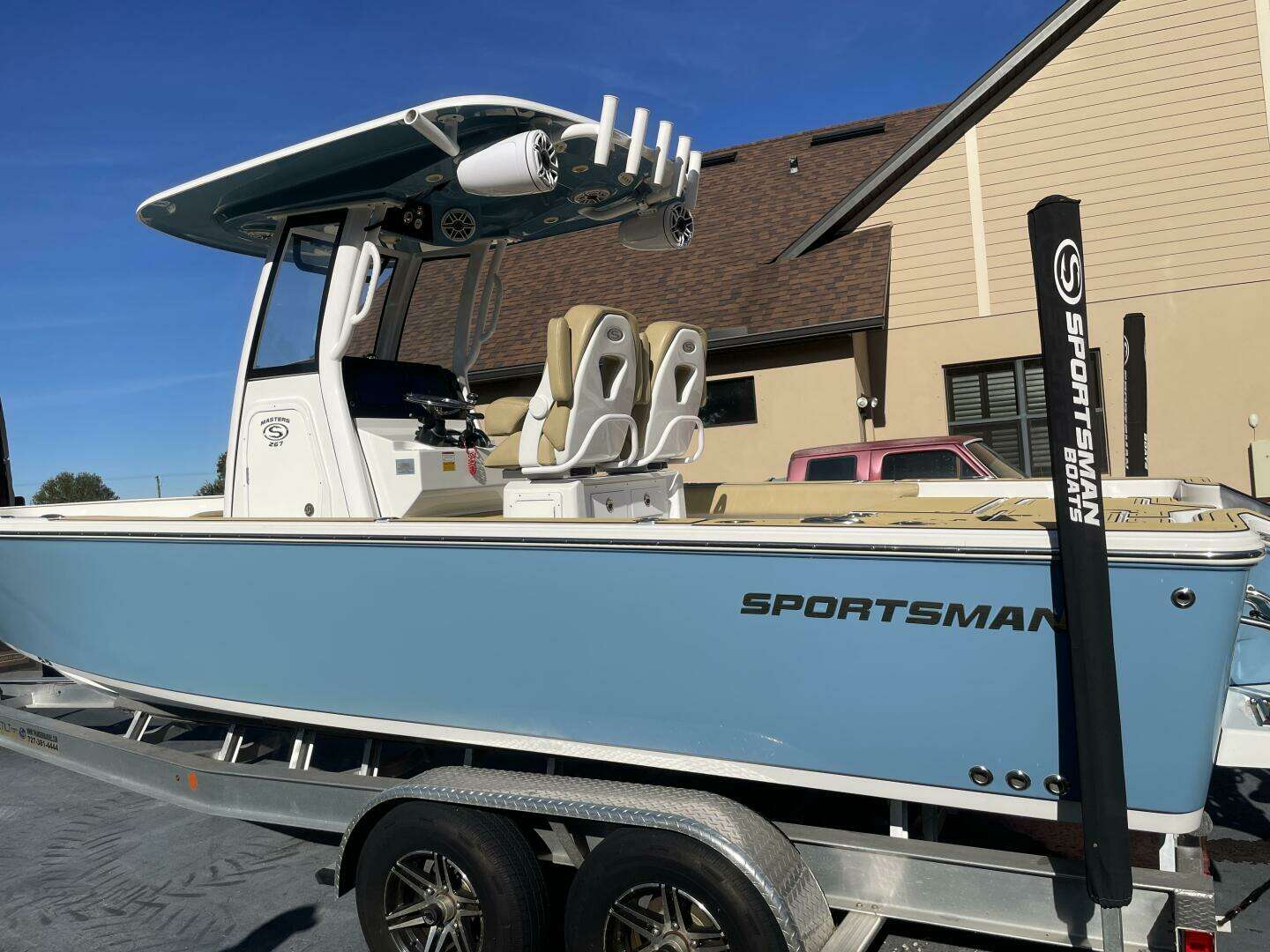 2023 Sportsman Masters 267 Bay Boat - Image 3