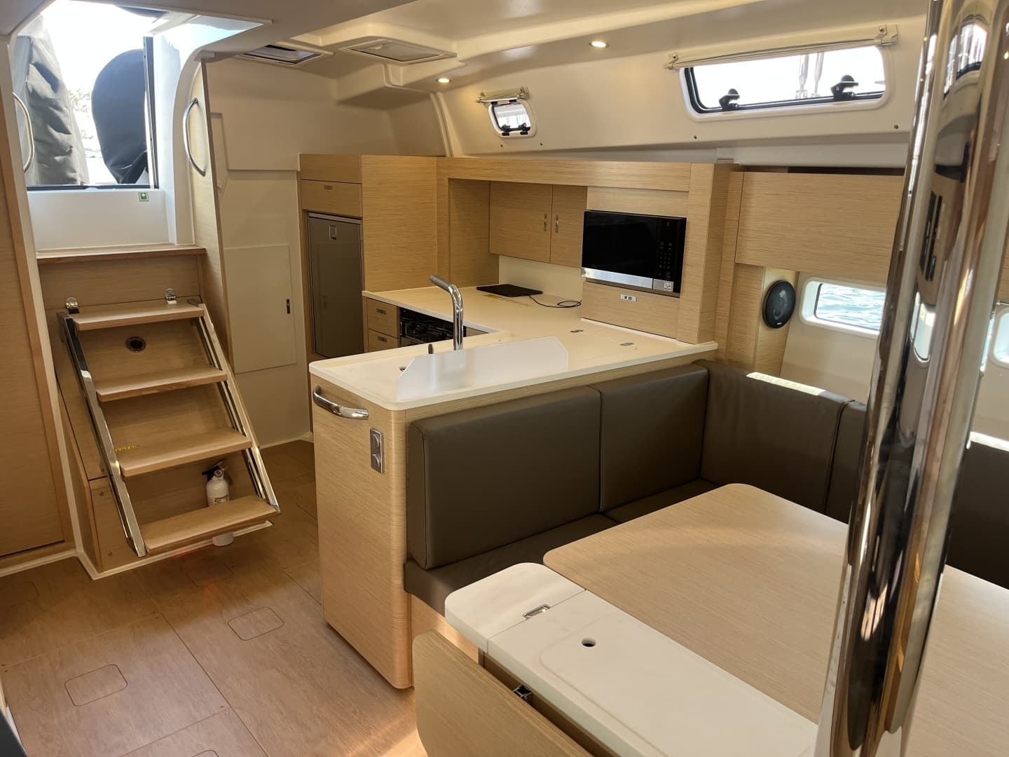 2025 Hanse 360 - Image 24