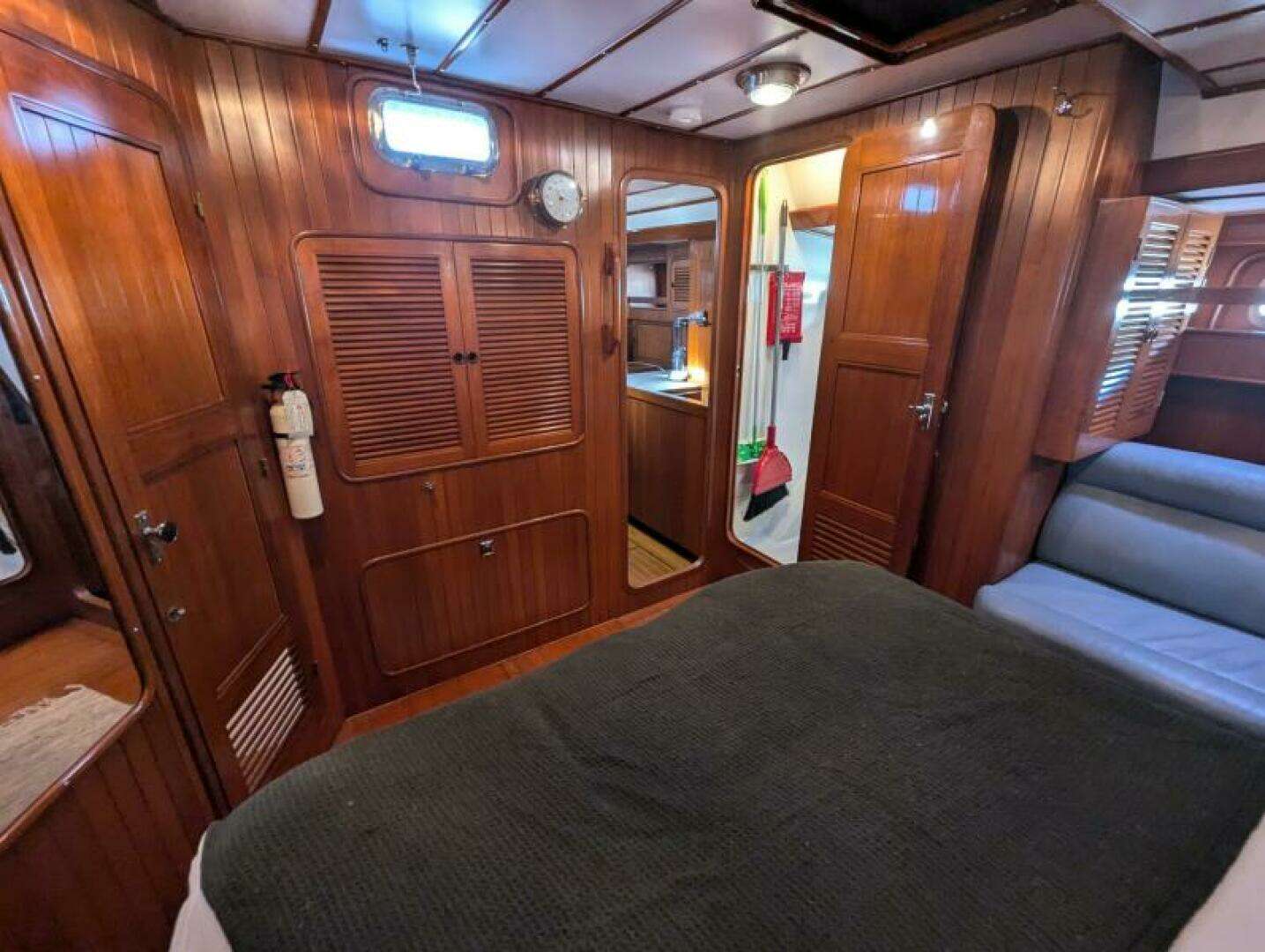 1989 Tayana 55 - Image 8