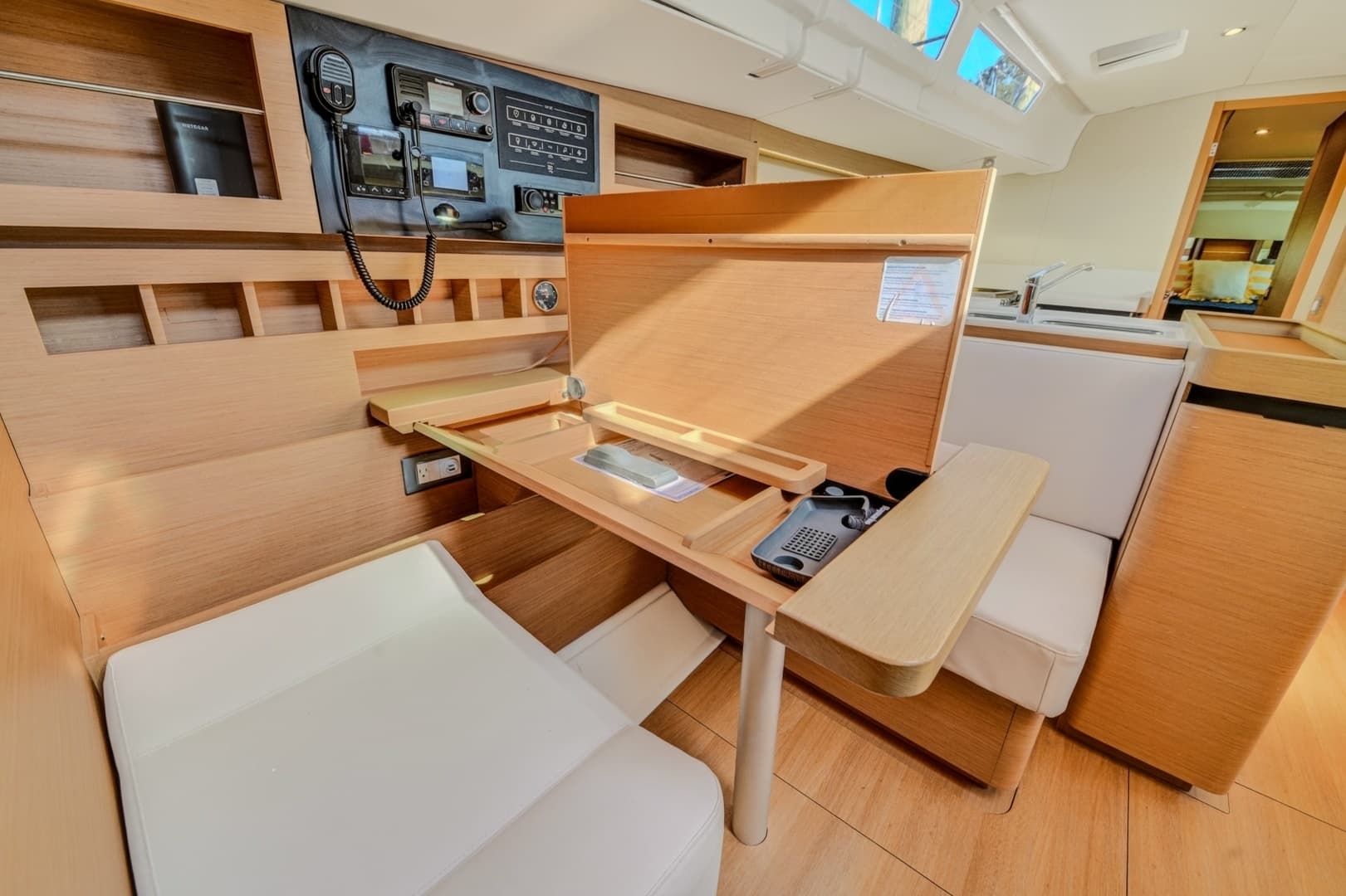 2019 Jeanneau Sun Odyssey 490 - Image 32