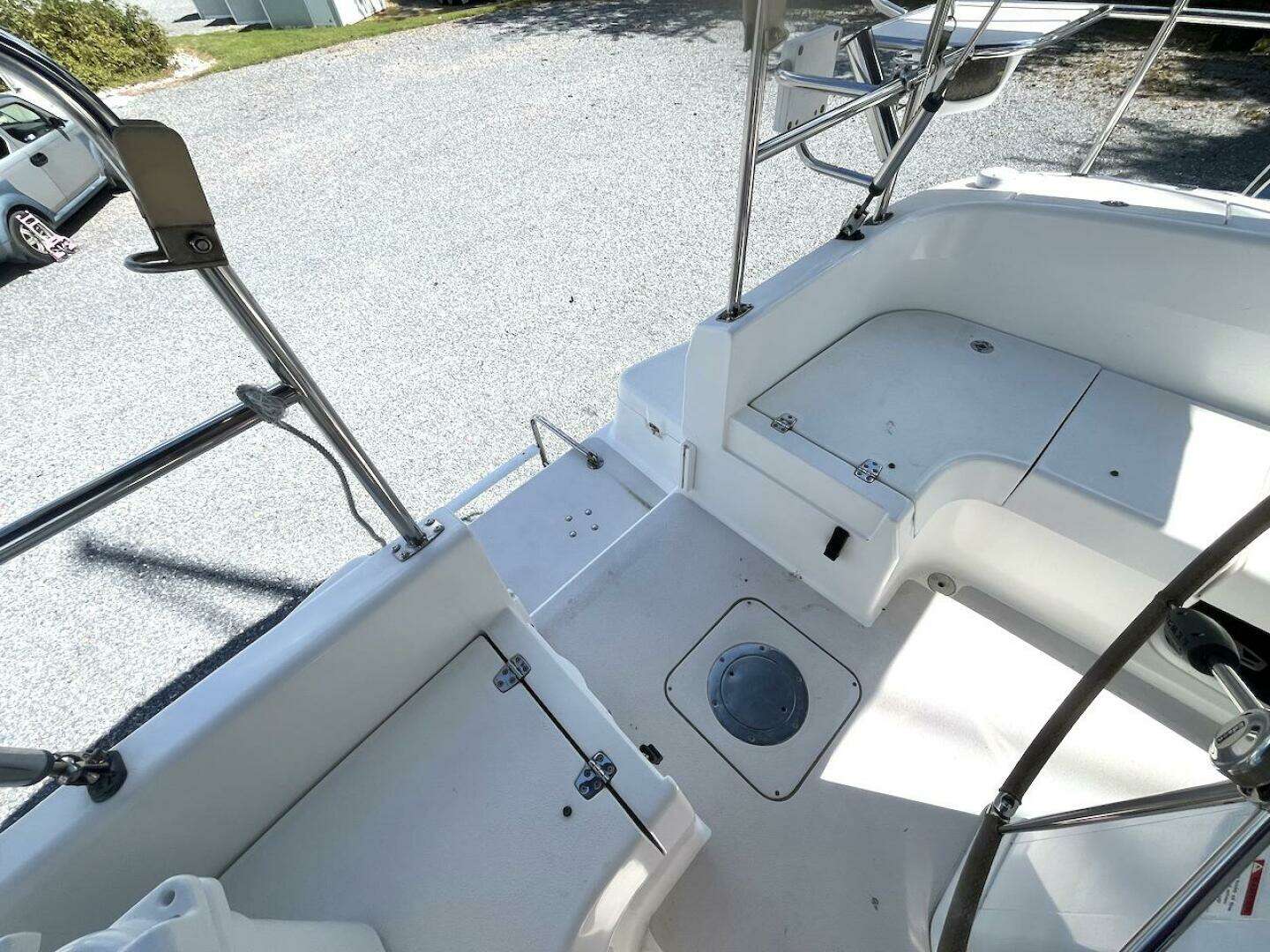 2003 Catalina 350 - Image 14