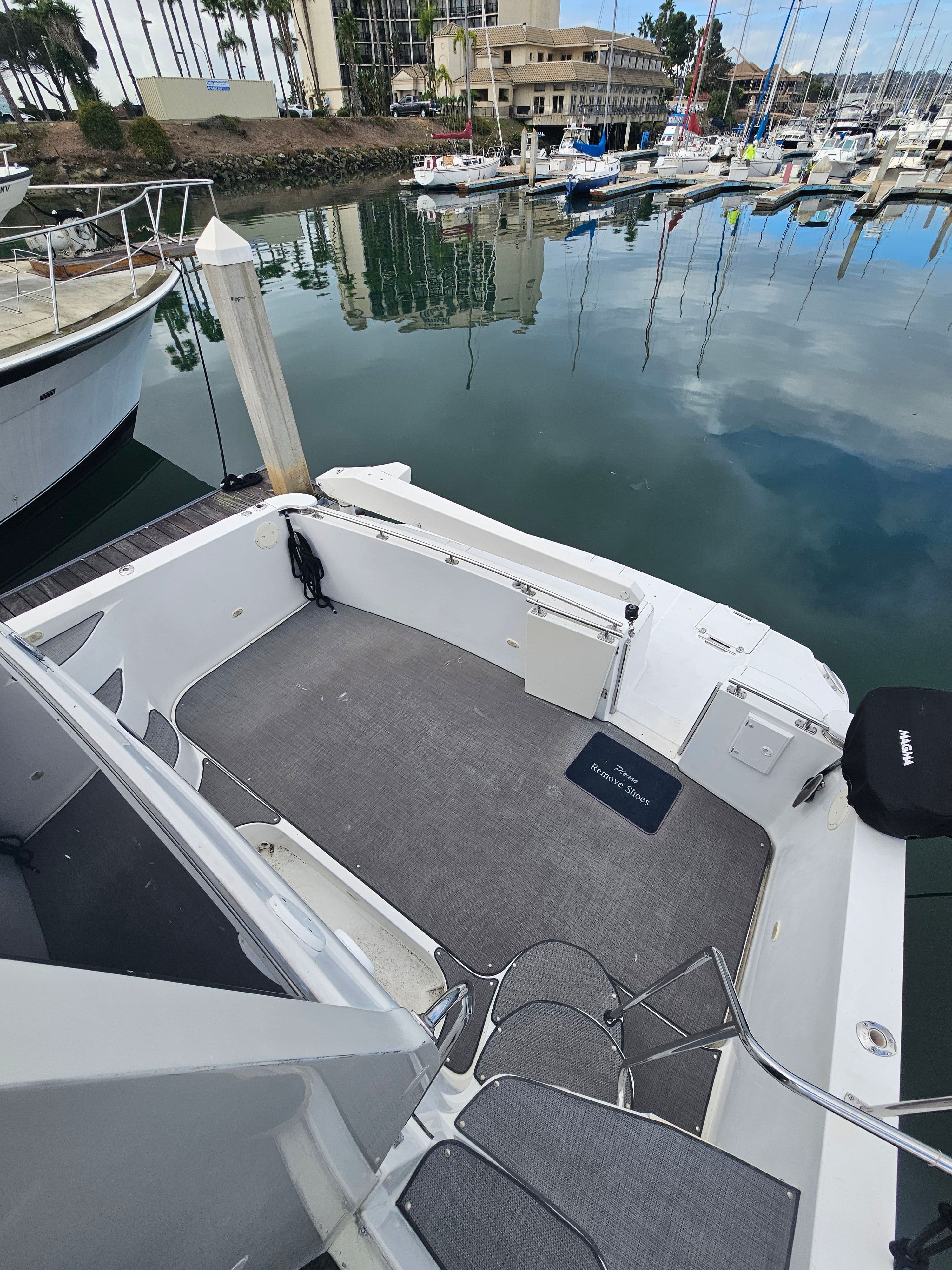 2001 Carver 564 - 46