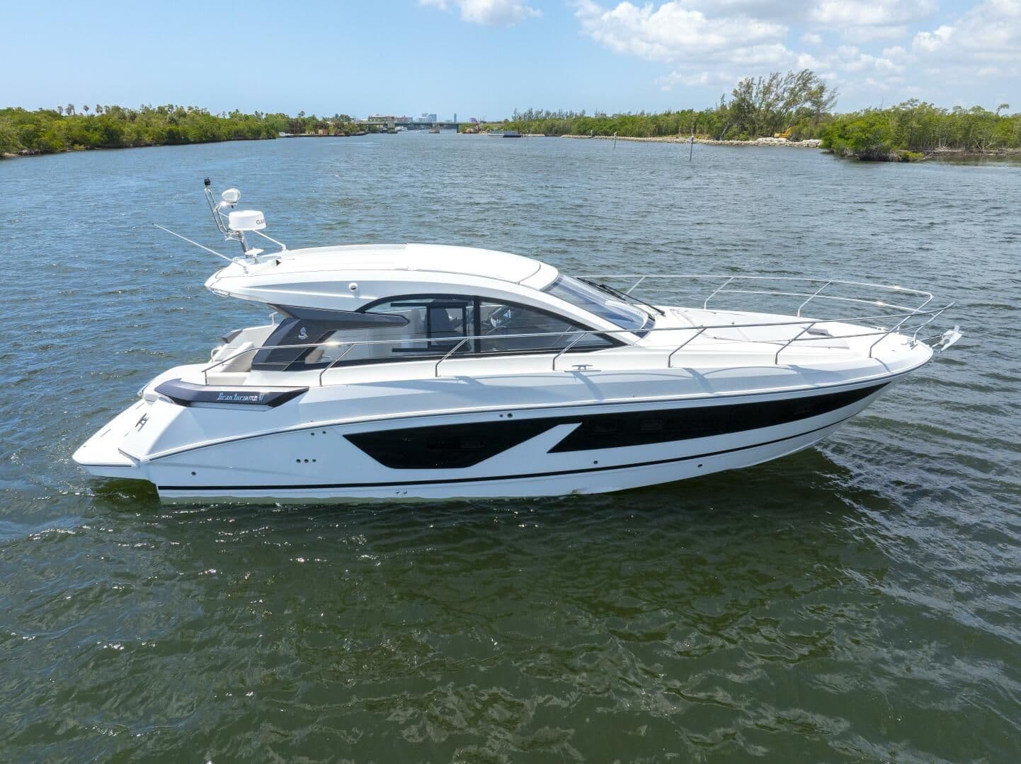 2024 Beneteau Gran Turismo 41 - Image 4