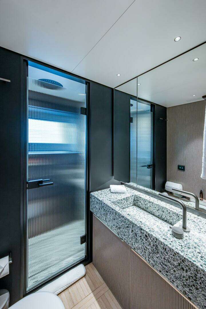 2023 Benetti 34M OASIS - Image 78