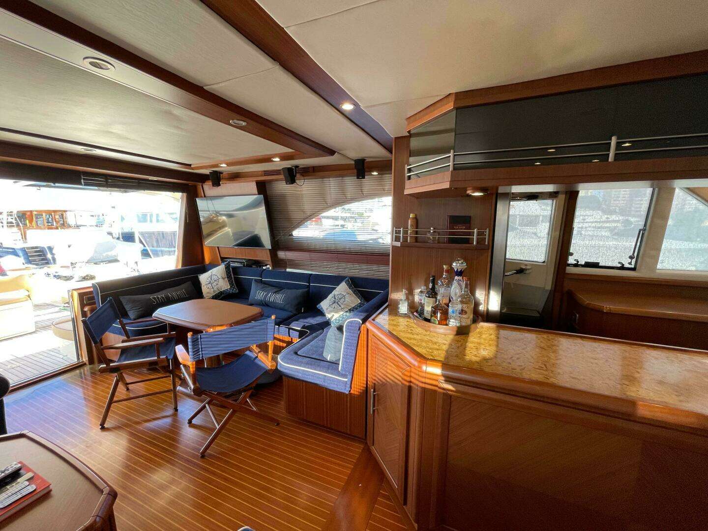 2006 Mochi Craft 74' Dolphin - Image 50