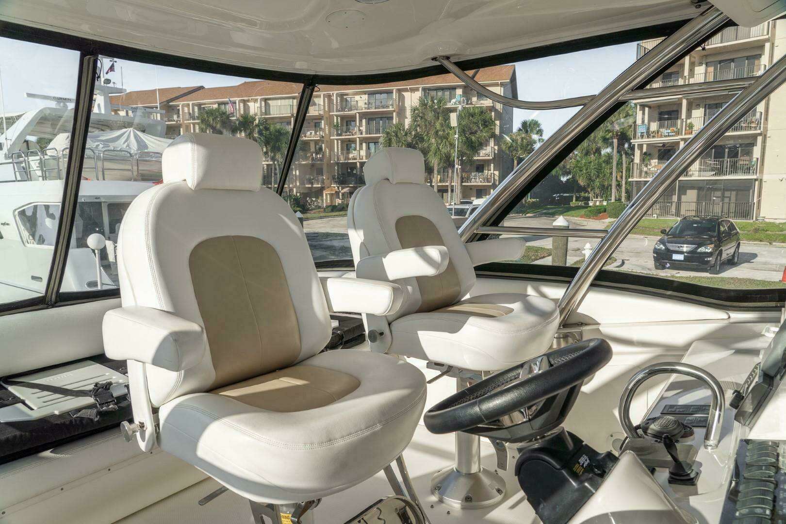 2008 Sea Ray 58 Sedan Bridge - Image 12