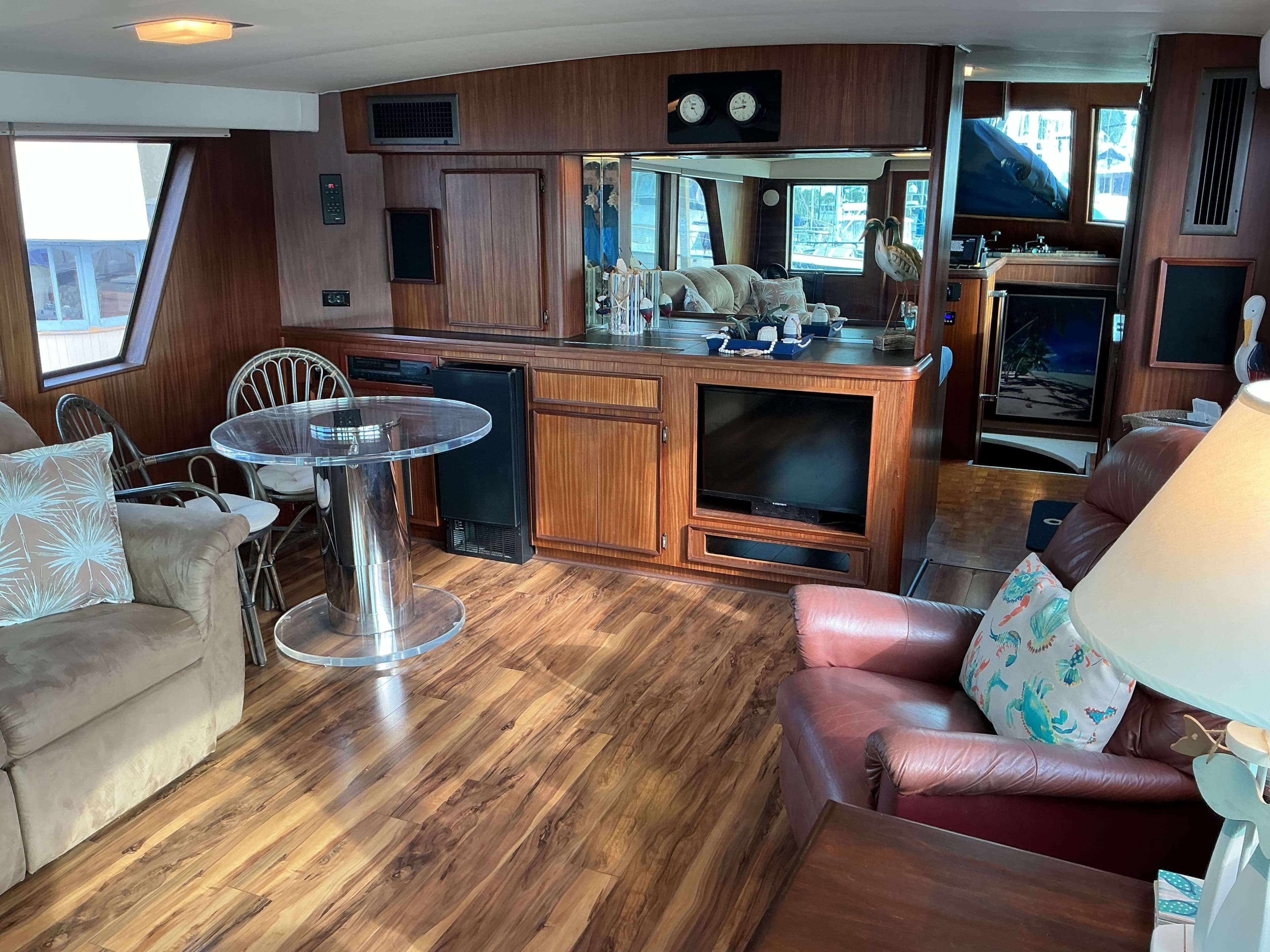 1985 Hatteras 53 ED - 24