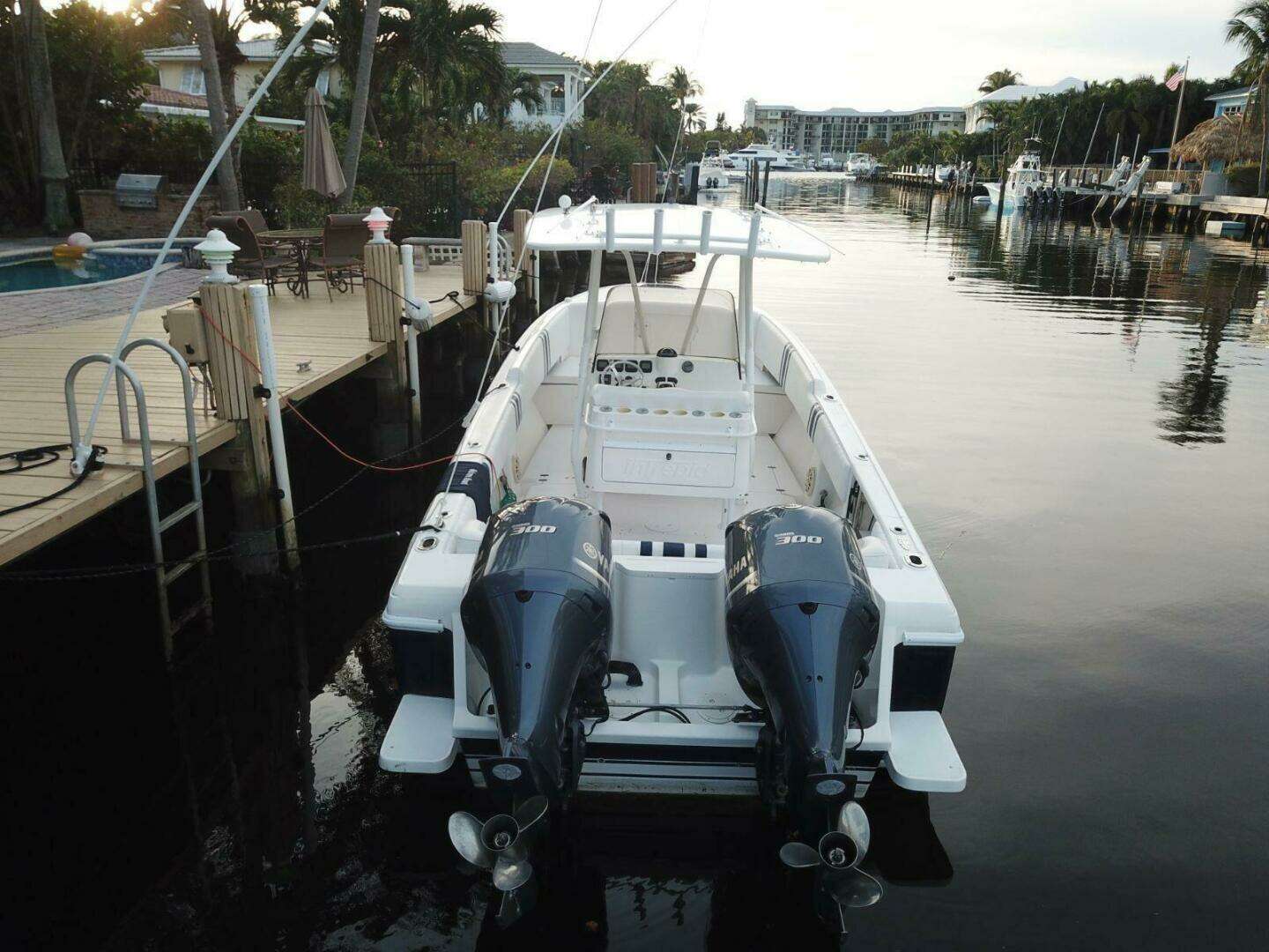 2005 Intrepid — - Image 9