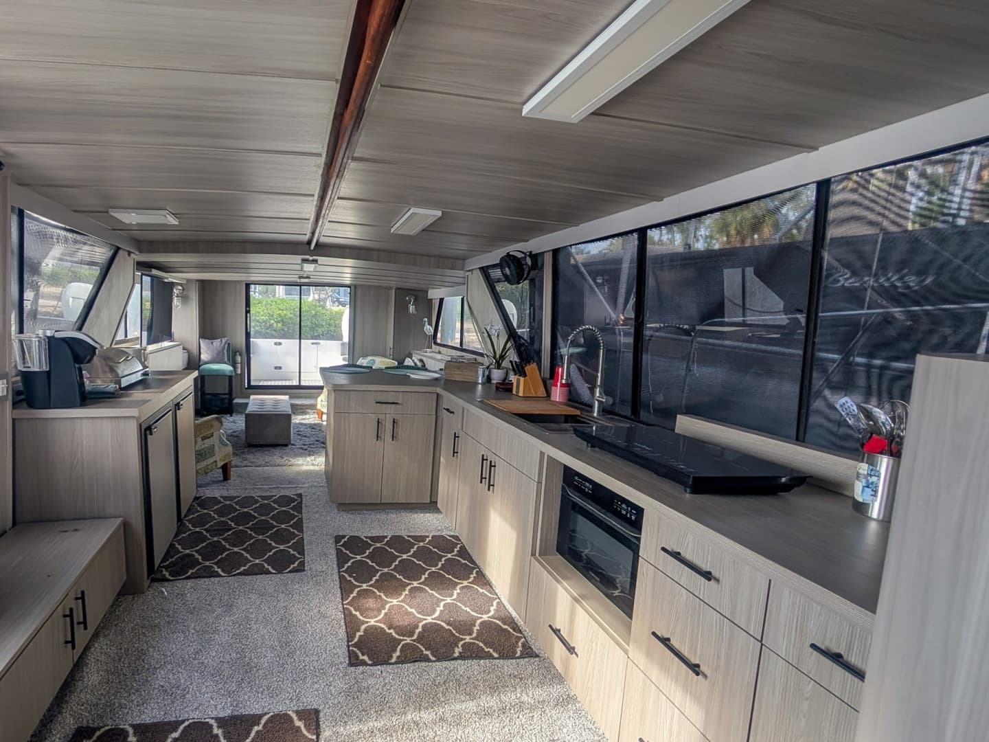 1987 Bluewater Yachts 51 Coastal Cruiser Cockpit - Image 15