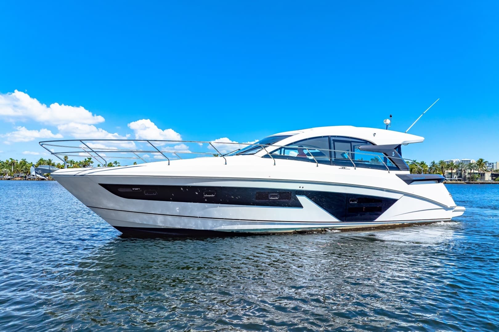 2024 Beneteau Gran Turismo 45 - Image 2
