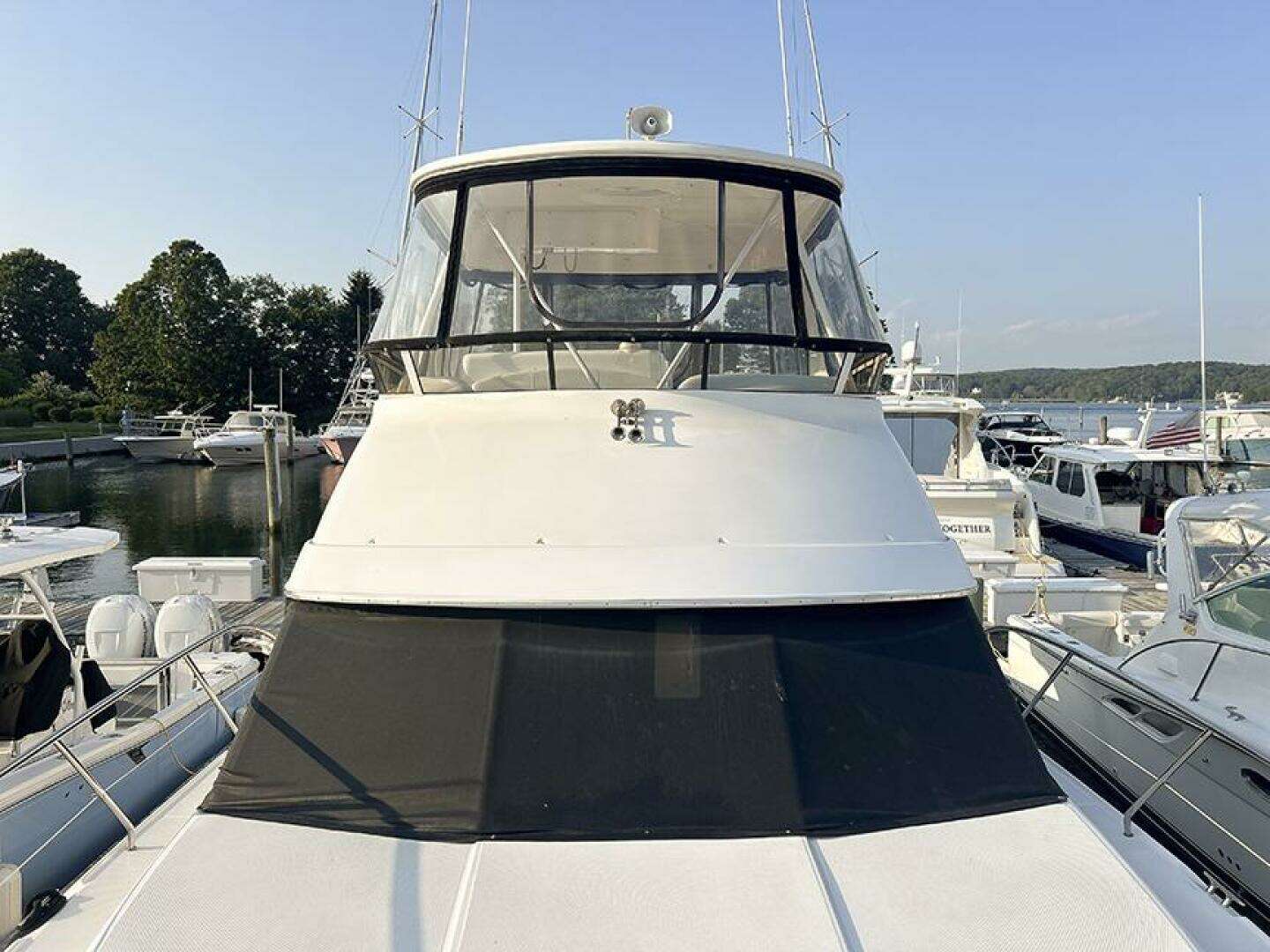 2002 Silverton 42 Convertible - Image 5