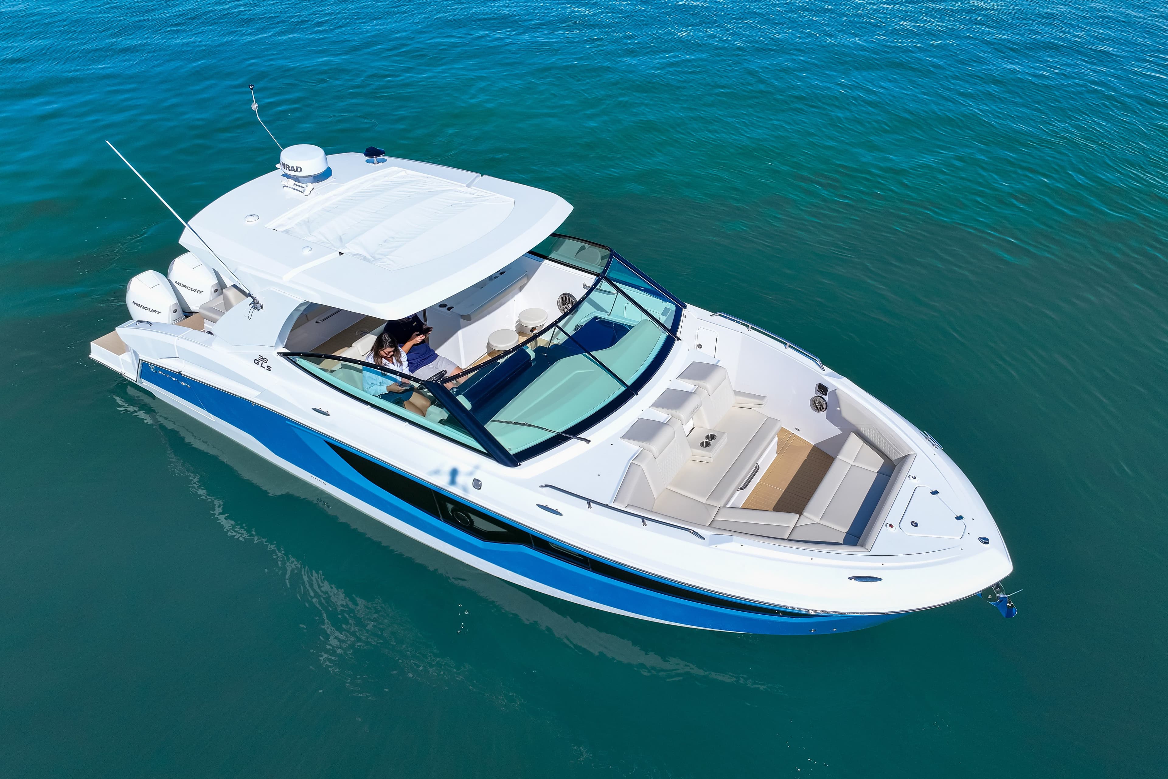 2026 Cruisers Yachts 38 GLS OB - 21
