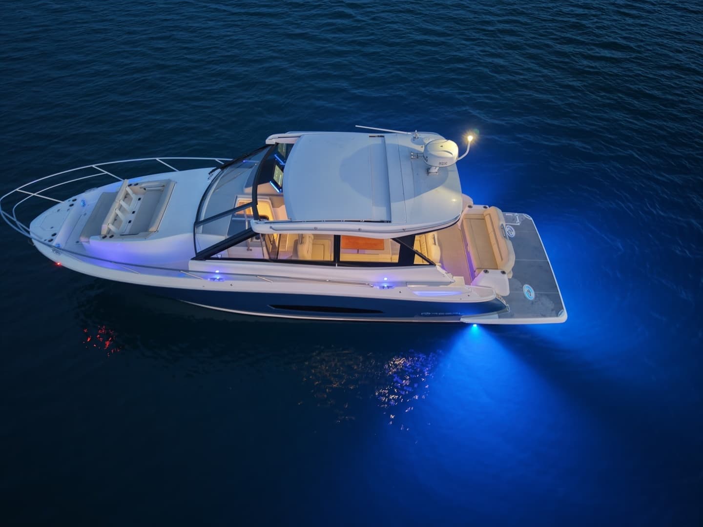 2022 Regal 36 Grand Coupe - Image 16