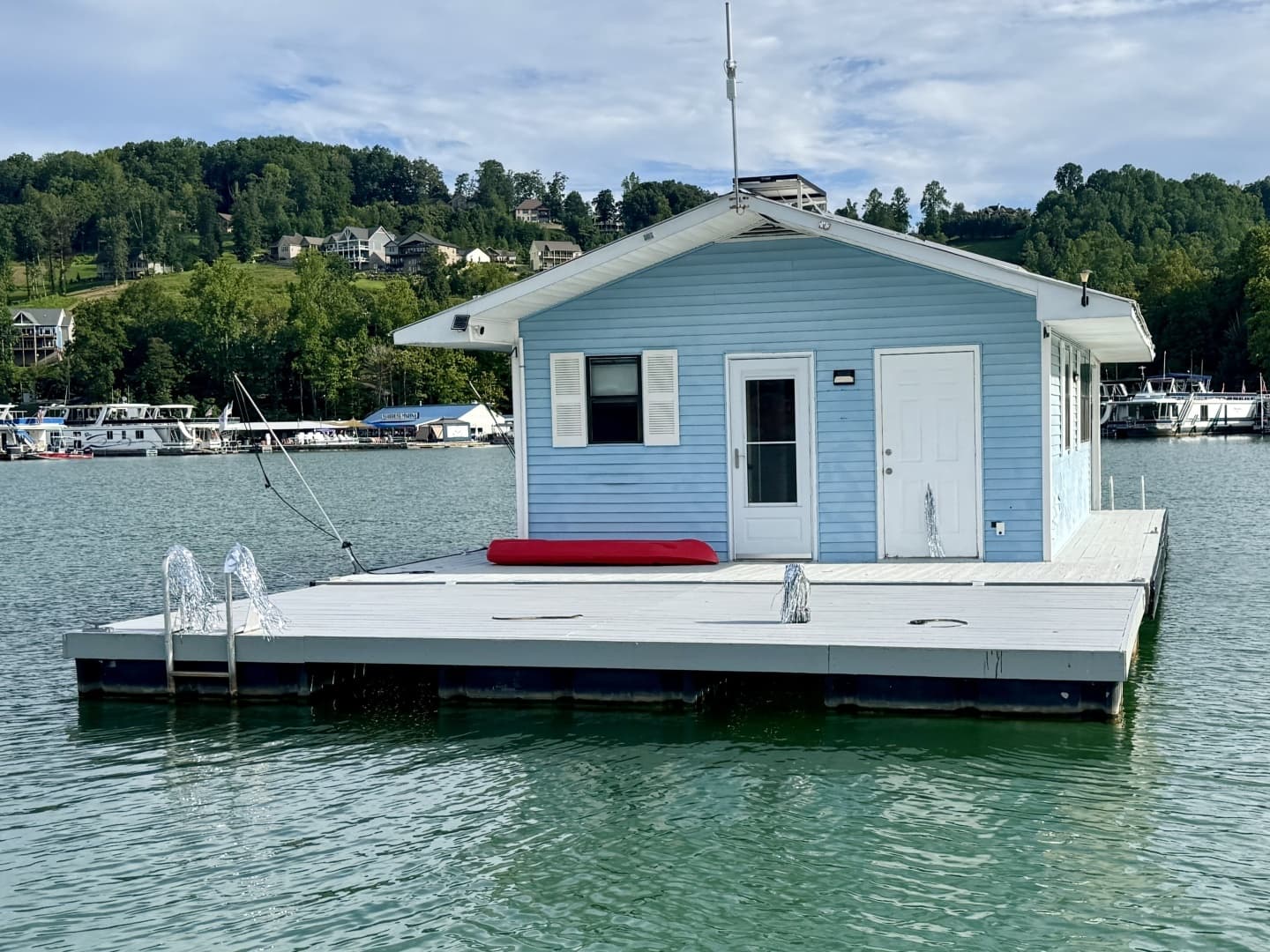 1978 Custom 18 x 24 Off-Grid Floating Cabin Approx 385sqft - Image 108