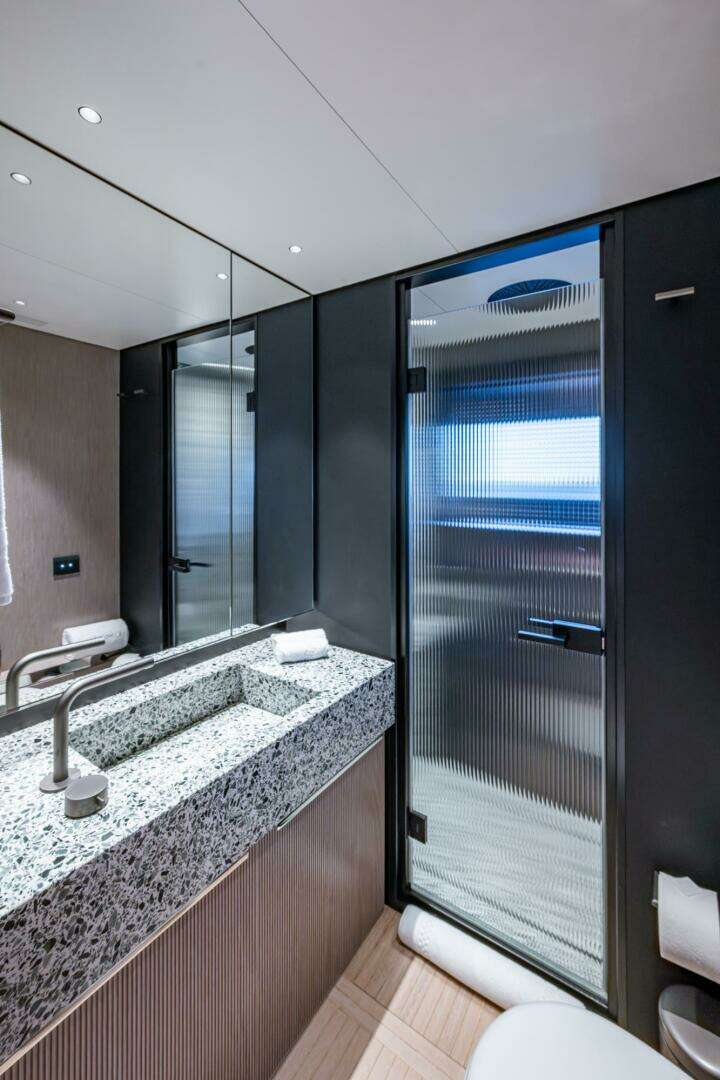 2023 Benetti 34M OASIS - Image 85