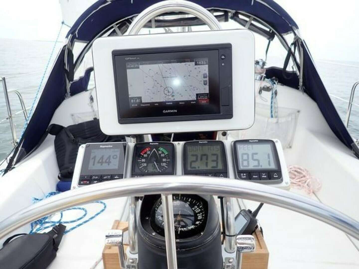 1994 Catalina 270LE - Image 24