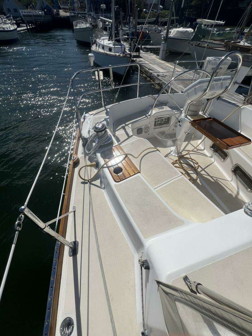 2003 Tartan 4100 - Image 19