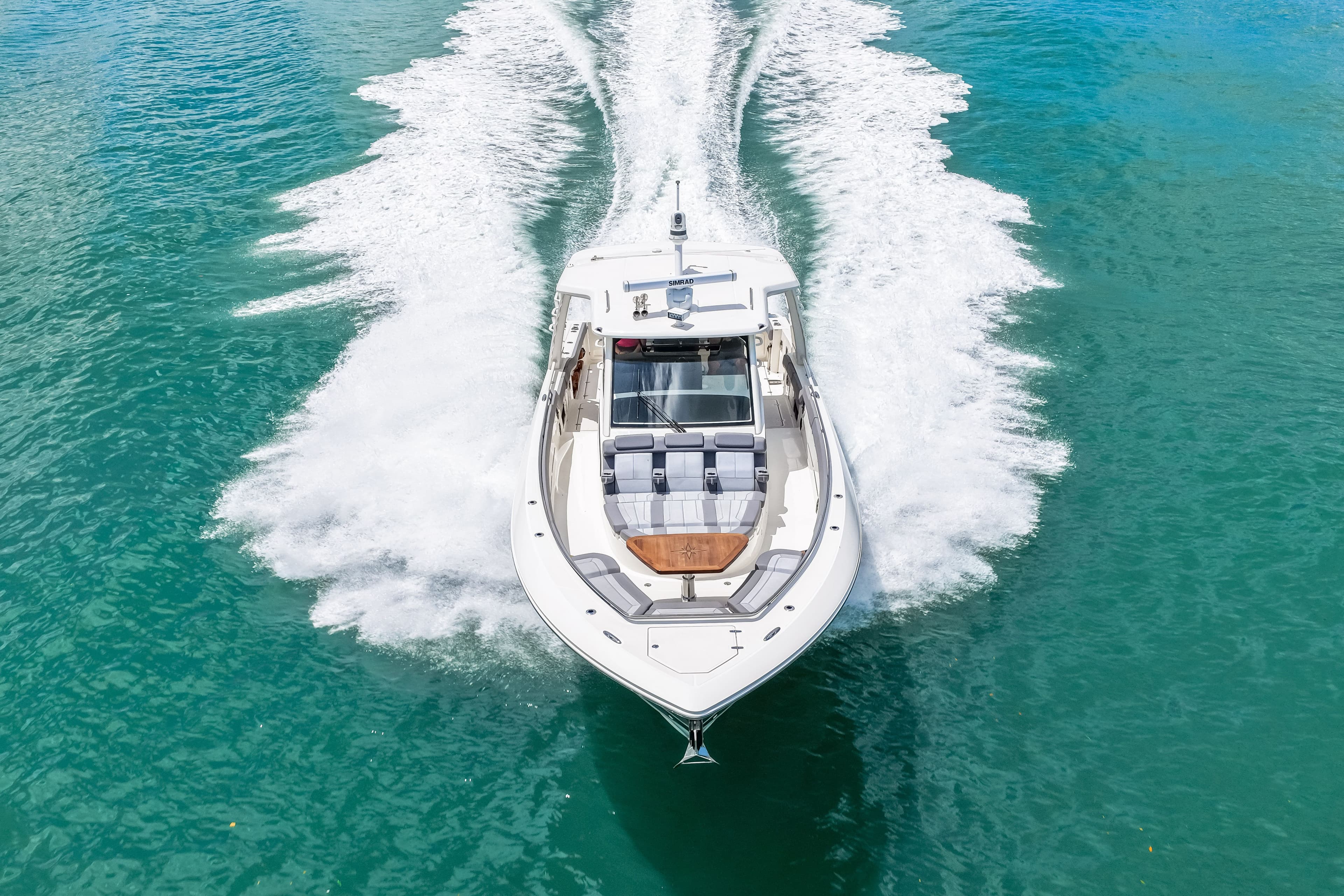 2025 Boston Whaler 420 Outrage - 33
