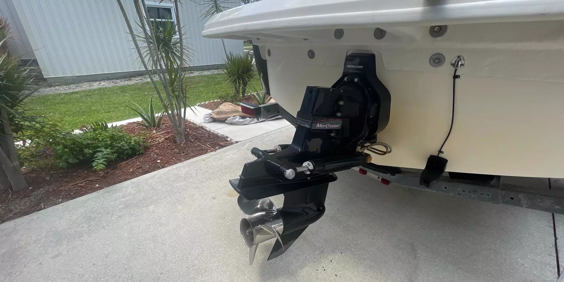 2015 Sea Ray 190 Sport - Image 6