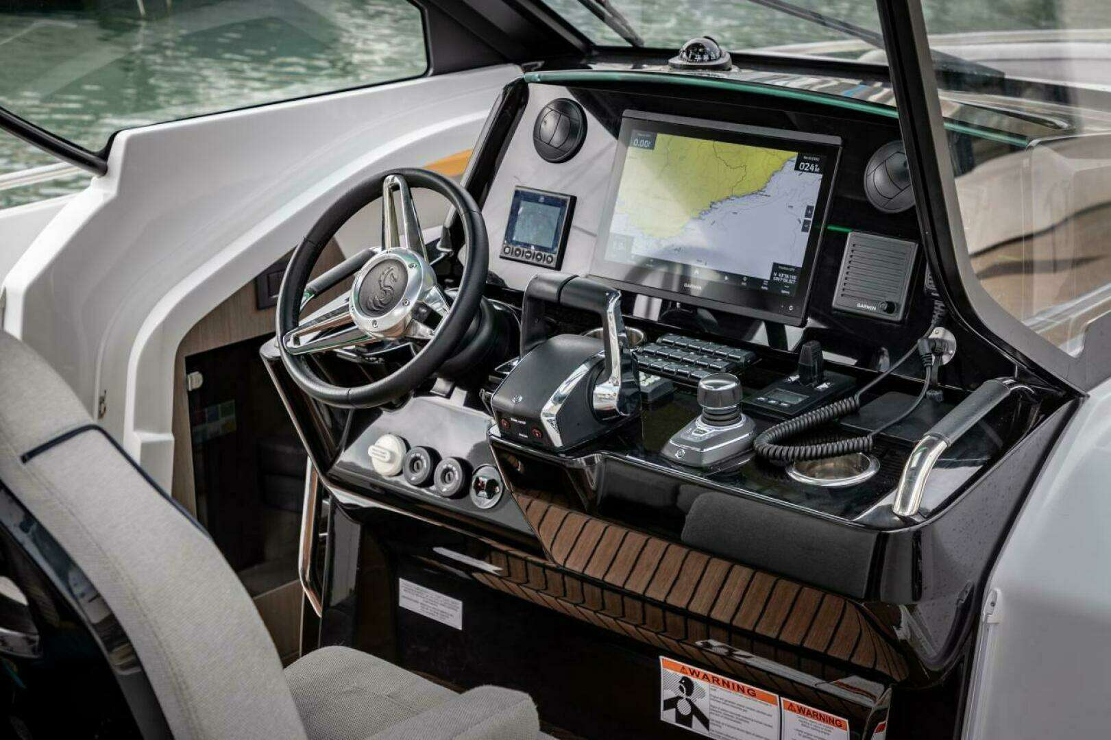 2026 Beneteau Gran Turismo 35 - Image 2