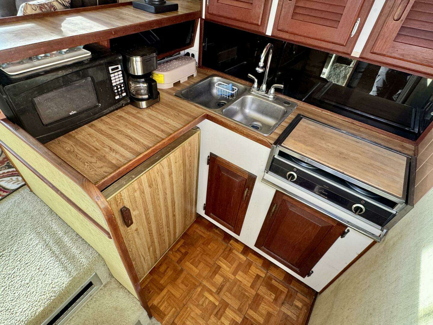 1979 Silverton 34 Convertible - Image 46