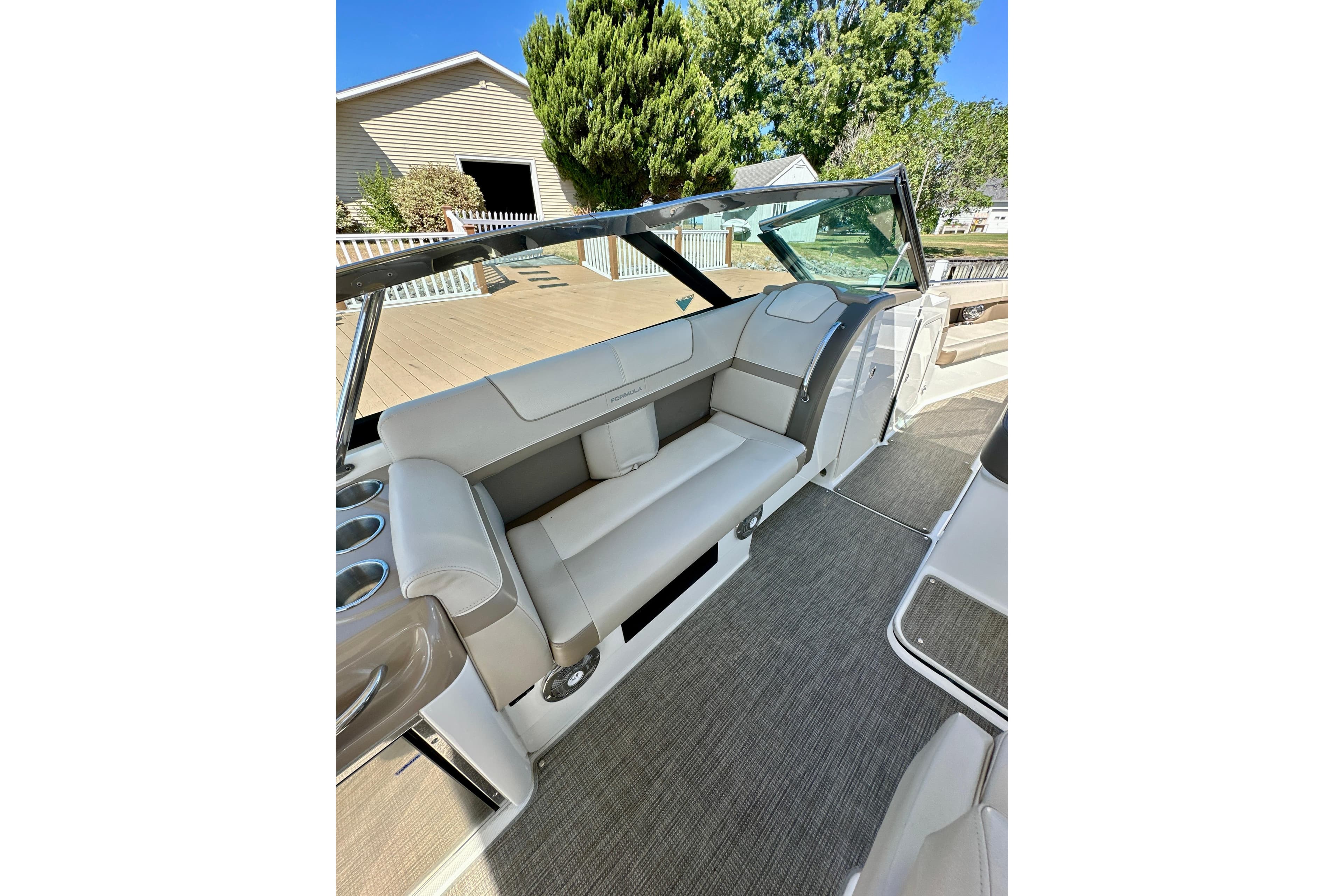 2015 Formula 350 Crossover Bowrider I/O interior with sleek seating and modern design.