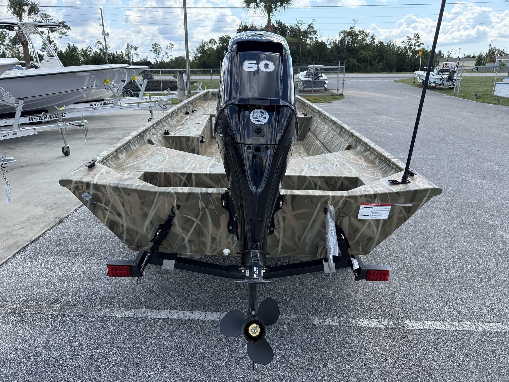 2026 Lowe Roughneck Tiller 1760 Deluxe - 6