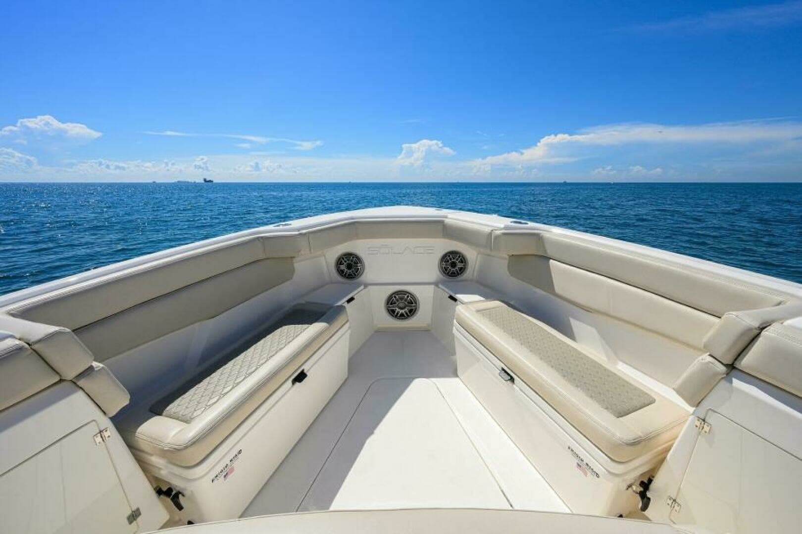 2021 Solace Center Console - Image 7