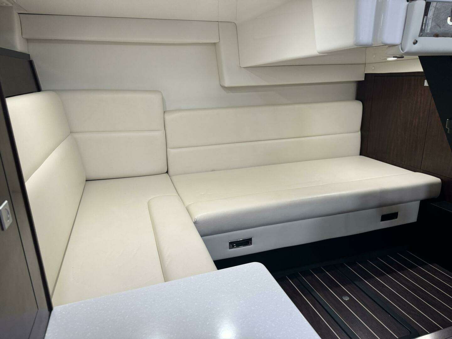 2018 Monterey 335 SY - Image 24