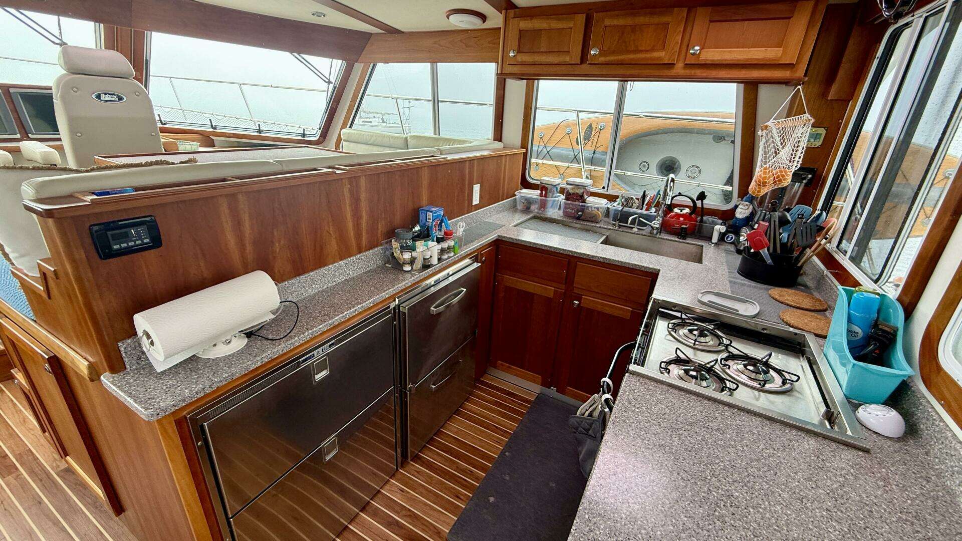 2014 Maine Cat P44 - Image 37