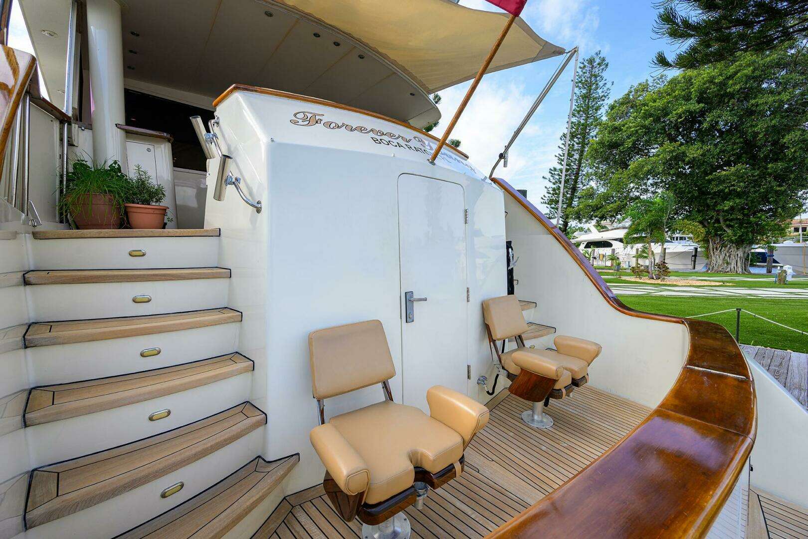 1991 Hatteras 78 Cockpit Motor Yacht - Image 50