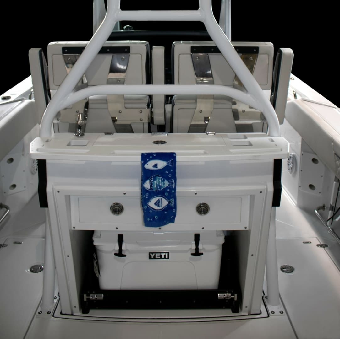 2027 Blackfin 272 CC - Image 12