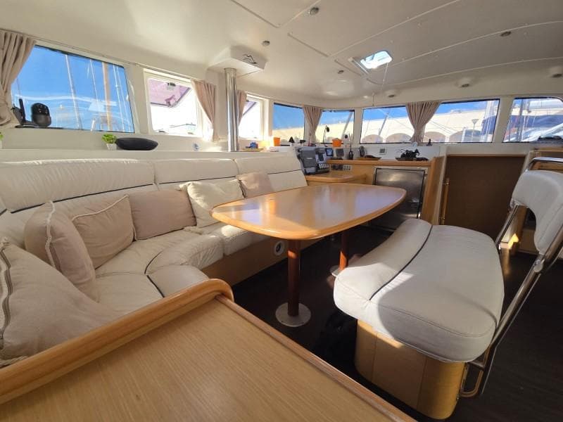 LAGOON YACHTS - LAGOON 440 - interiors