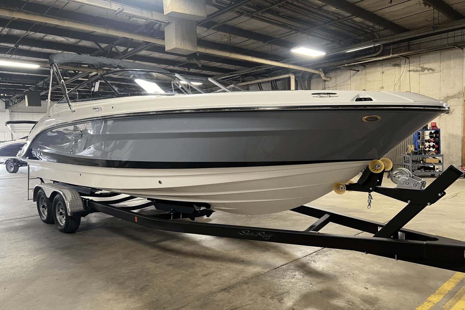 2025 Sea Ray SLX 260 - 5