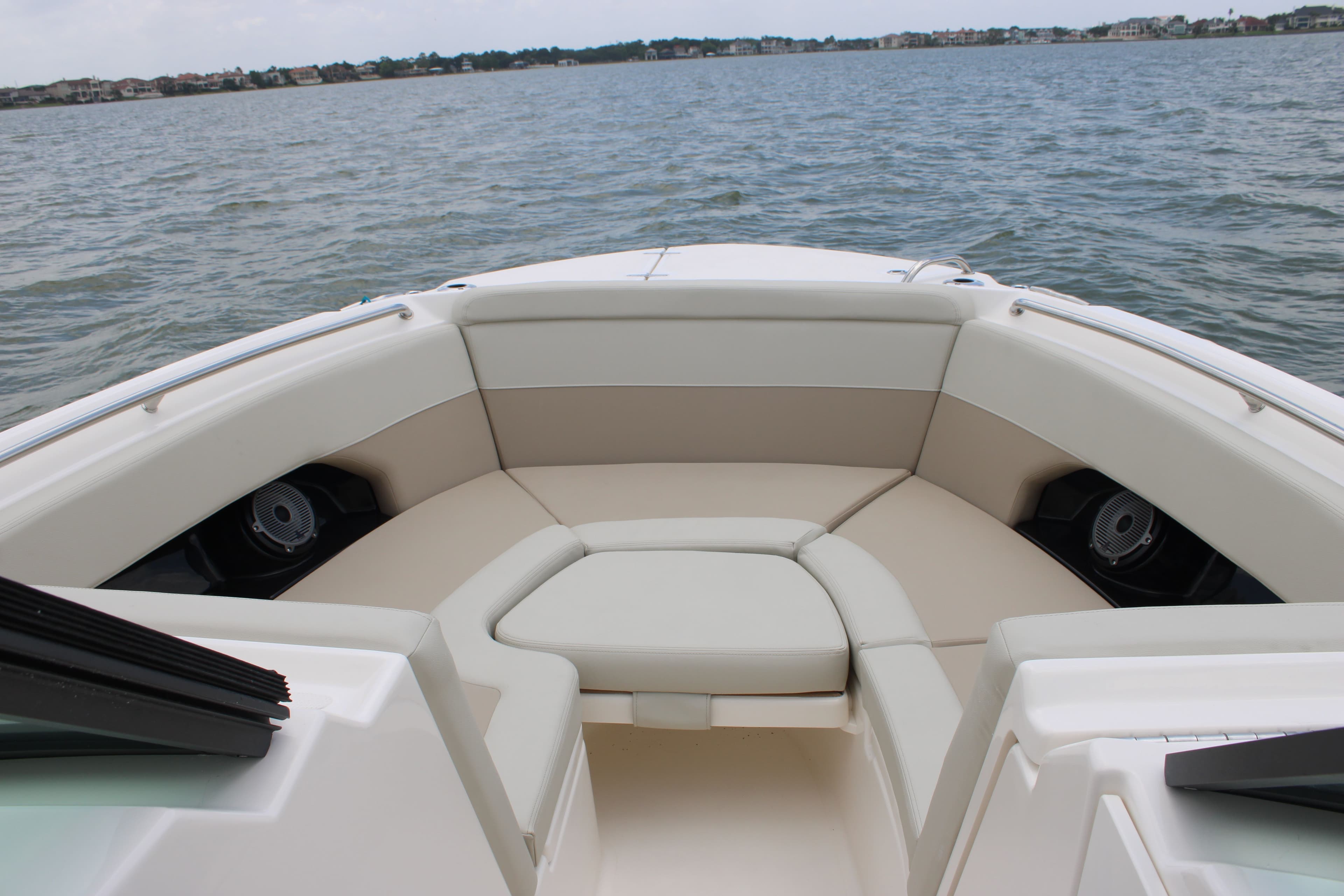 2026 Boston Whaler 240 Vantage - 61