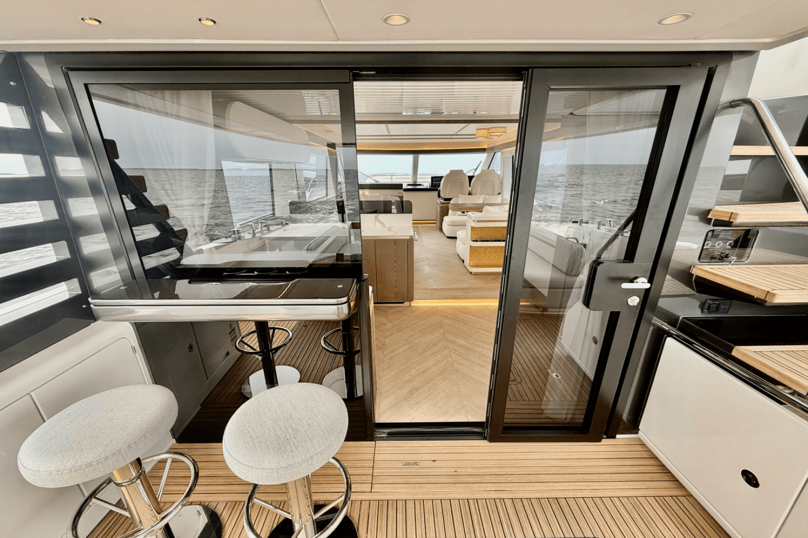 2026 Azimut Magellano 60 - Image 34