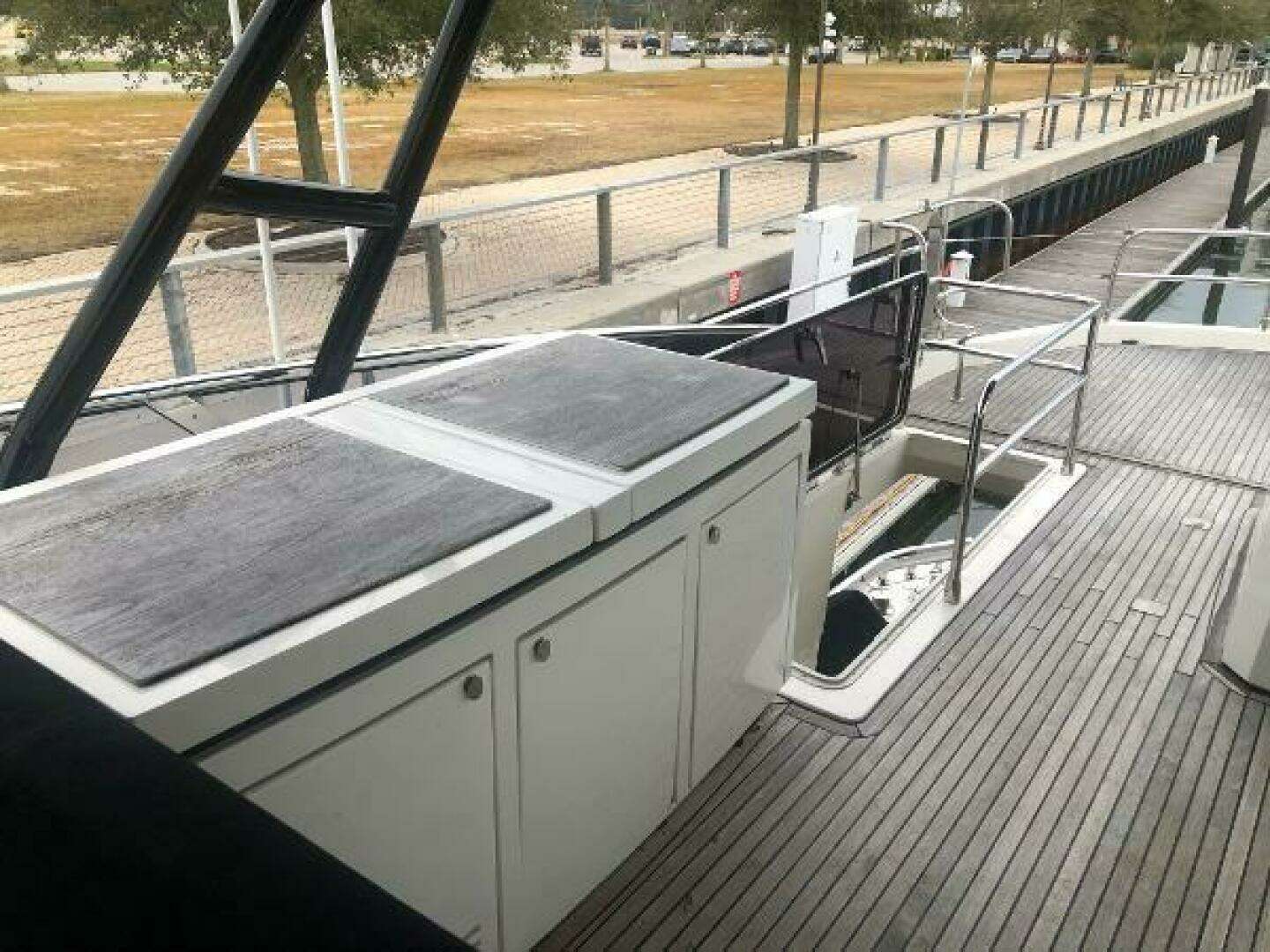 2012 Monte Carlo Yachts 76 - Image 8