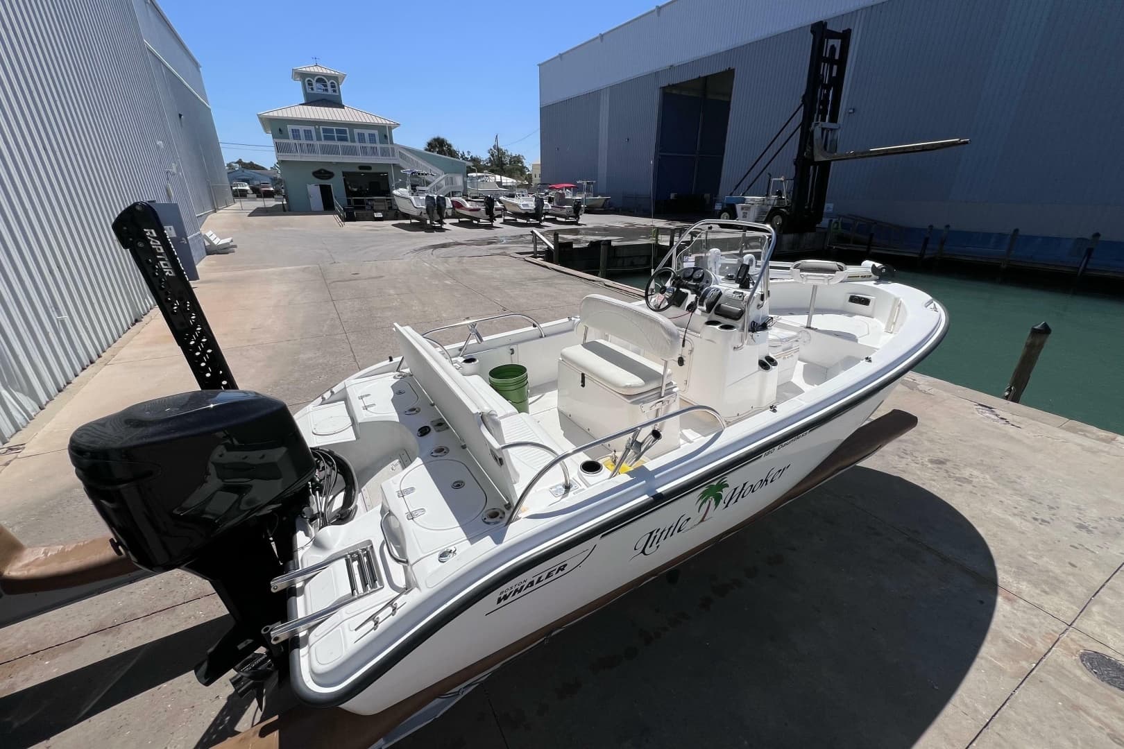 2004 Boston Whaler 180 Dauntless - Image 7