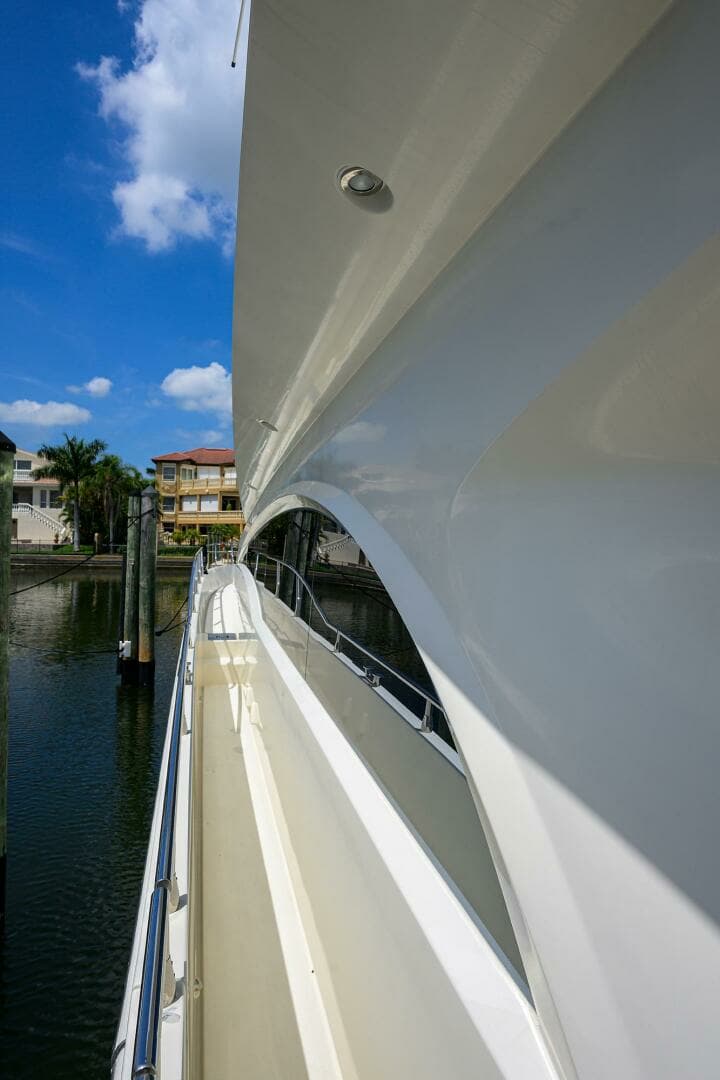 2005 Marquis 65 Motor Yacht - Image 47