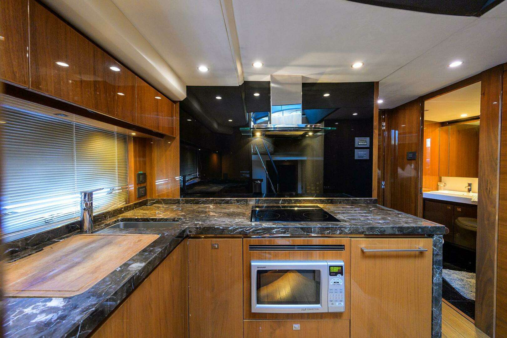 2013 Princess V72 Express Yacht - Image 21