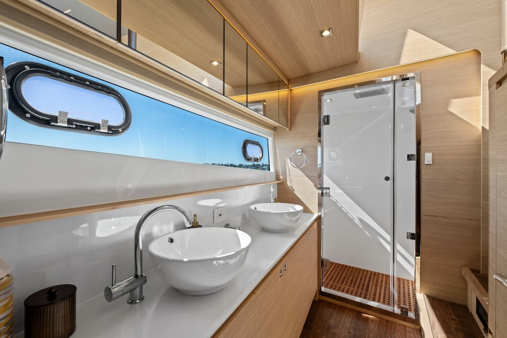 2022 Aquila 54 Yacht - Image 28