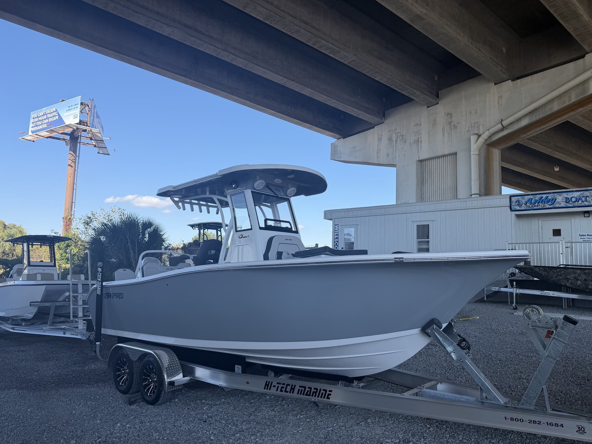 2026 Sea Pro 245FLX R