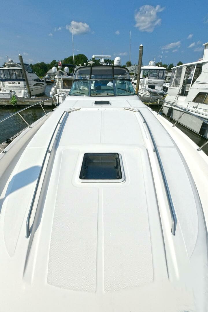 2000 Sea Ray 460 Sundancer - Image 9
