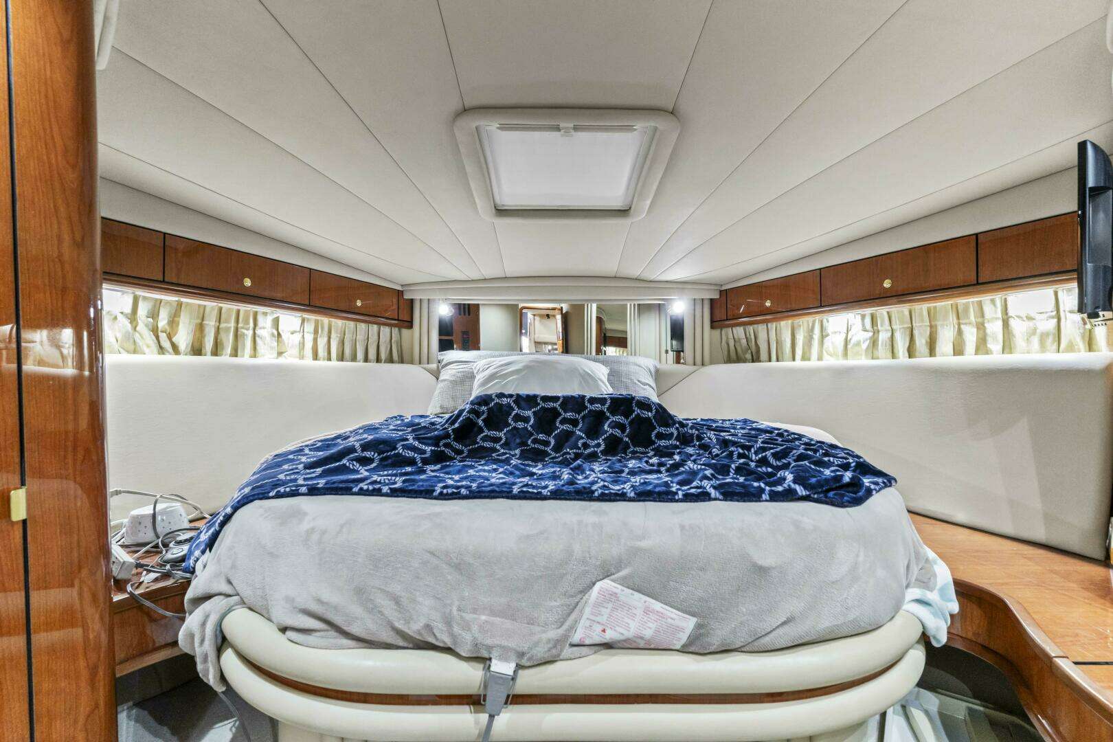 2001 Sea Ray 510 Sundancer - Image 6