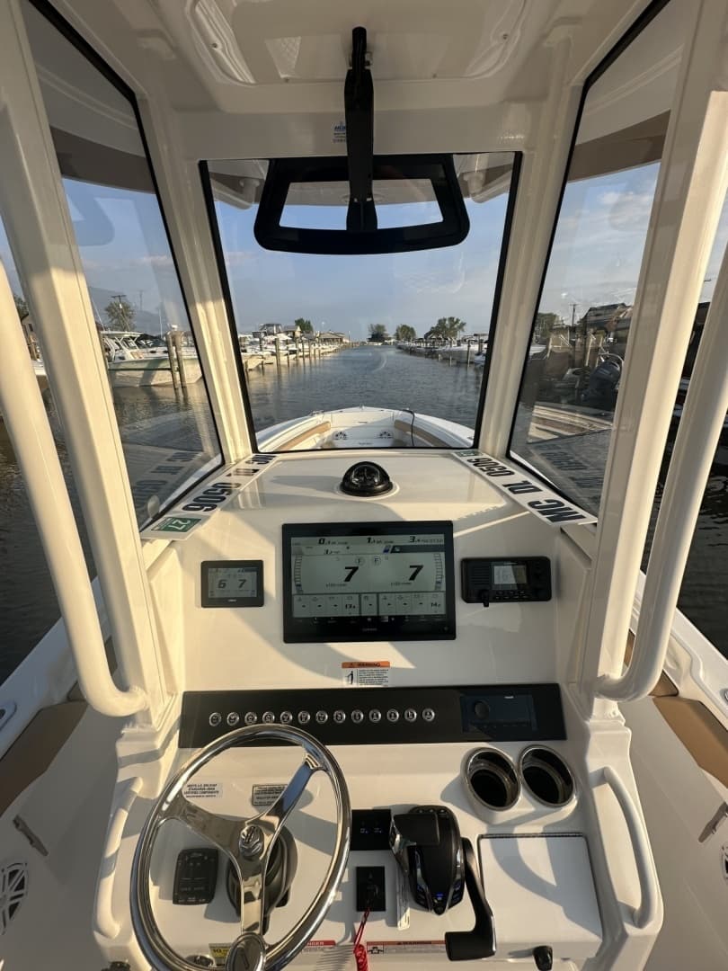 2025 Regulator — - Image 4