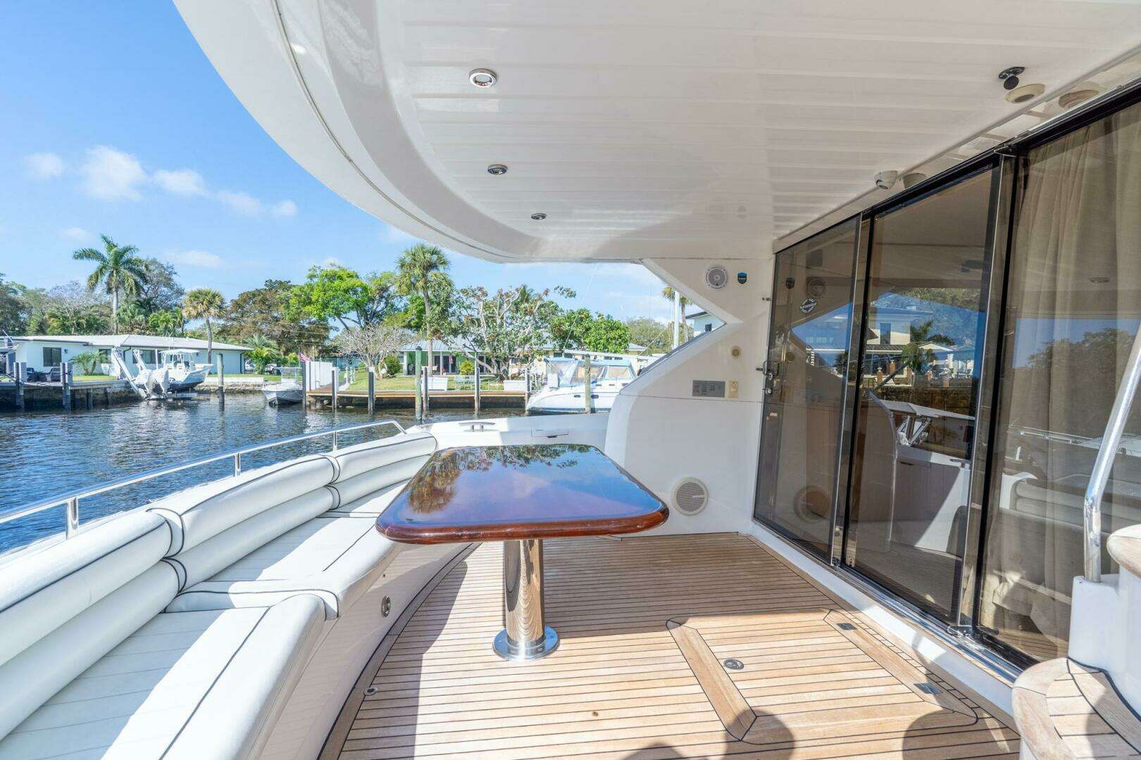 2009 Sunseeker 60 Manhattan - Image 18